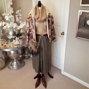 EUC Mac & Jac butterscotch caramel & cream sweater, S